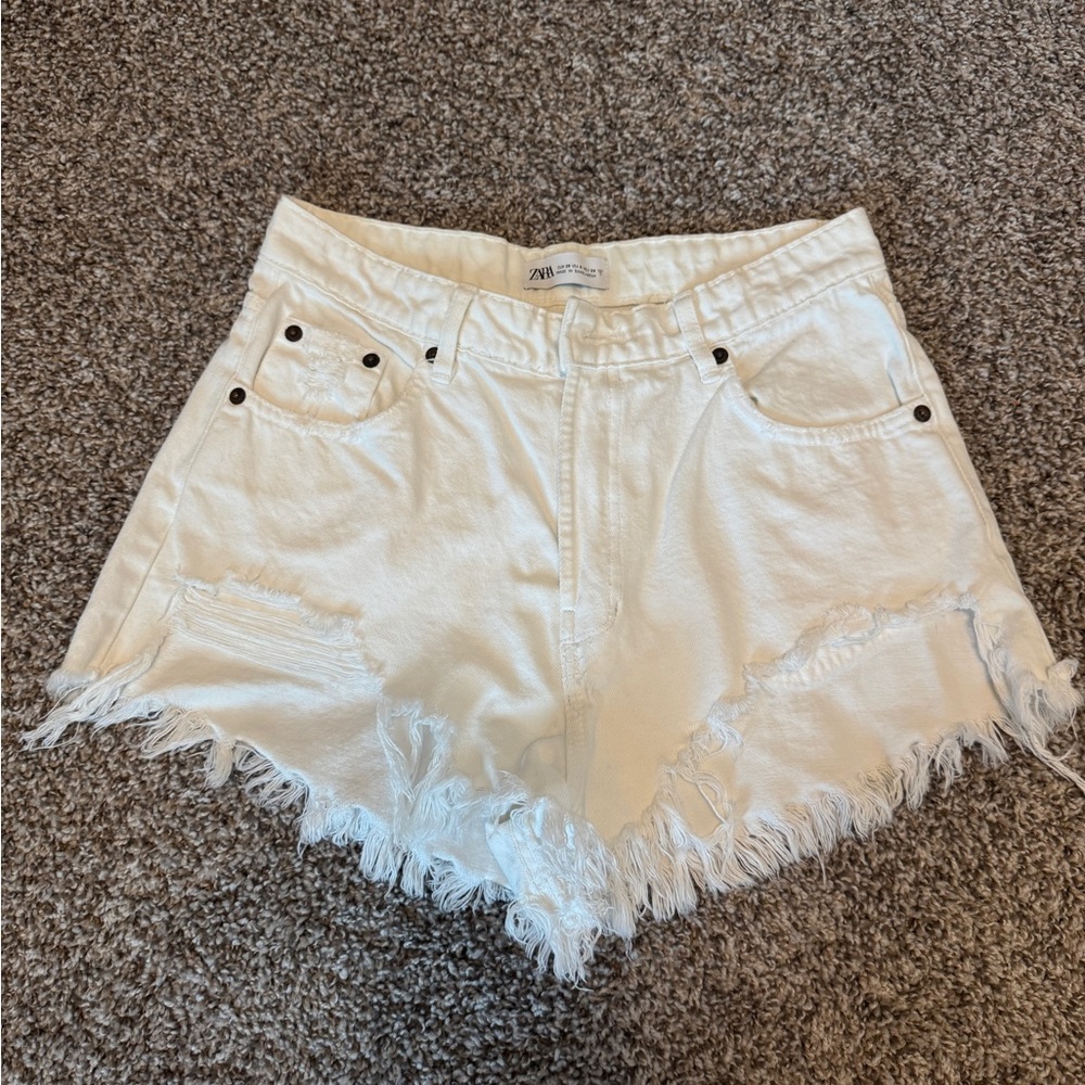 Zara white cut off shorts